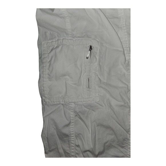 Chico's Capri Pants 2 Crop Women's White Cargo Pockets Casual Preppy - Picture 6 of 10
